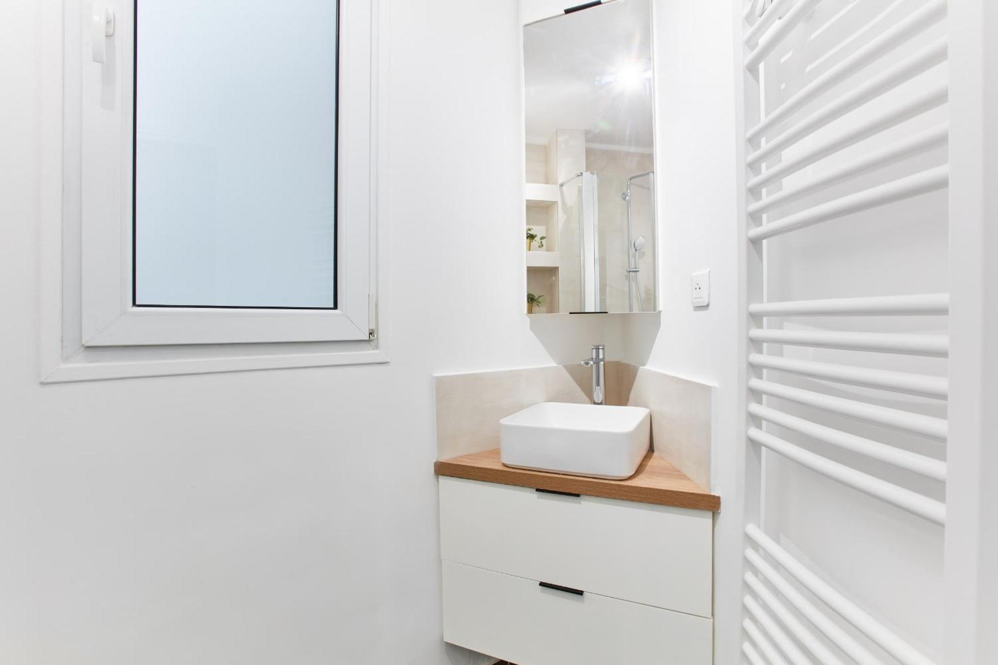 Montmartre - 1Br - Cityapartmentstay Paris Bagian luar foto